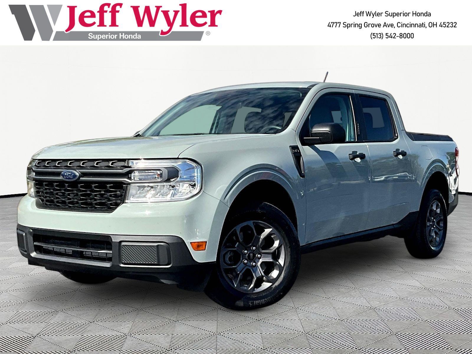 Used 2023 Ford Maverick XLT FWD image 1