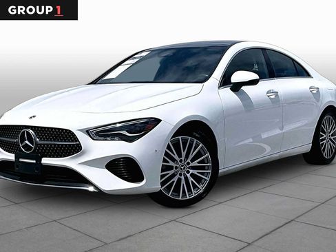 Used 2025 Mercedes-Benz CLA 250 image 1