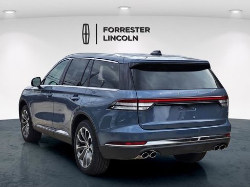 New 2026 Lincoln Aviator AWD image 5
