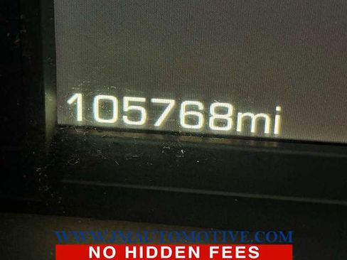 Used 2015 Cadillac Escalade Platinum image 26