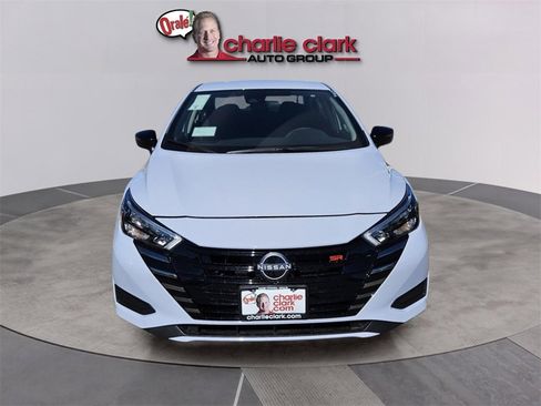 New 2025 Nissan Versa SR w/ Trunk Package image 9