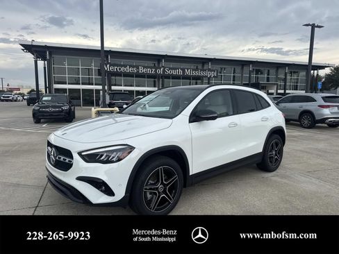 Used 2026 Mercedes-Benz GLA 250 image 1