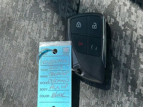 Used 2023 Chevrolet Colorado ZR2 image 43