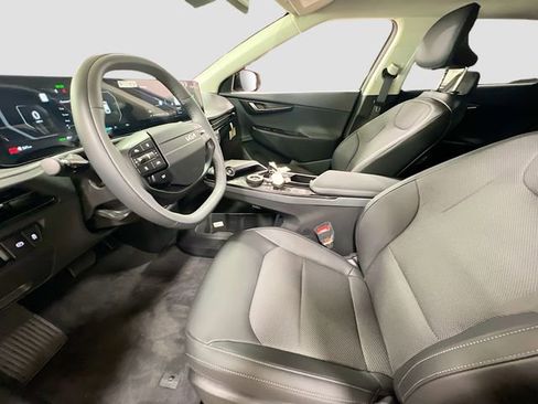 New 2025 Kia EV6 Light image 22