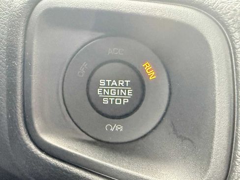 New 2026 Jeep Gladiator Sport image 16