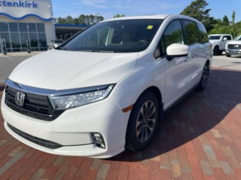 Certified 2023 Honda Odyssey EX-L image 1