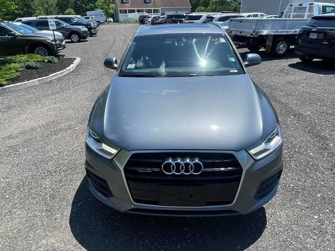 Used 2017 Audi Q3 2.0T Premium Plus w/ Premium Plus Package AWD/4WD image 3
