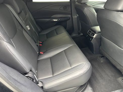 Used 2024 Lexus RX 350h w/ Cold Area Package AWD/4WD image 38