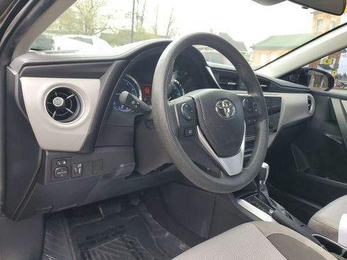 Used 2019 Toyota Corolla LE image 13