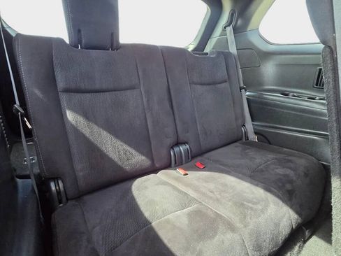Used 2014 Nissan Pathfinder S FWD image 13