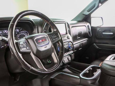 Used 2019 GMC Sierra 1500 AT4 w/ Off Road Performance Package AWD/4WD image 25