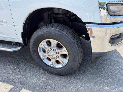 Used 2026 RAM 2500 Big Horn AWD/4WD image 32