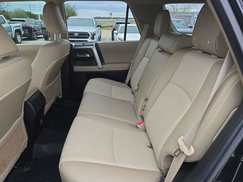 Certified 2022 Toyota 4Runner SR5 Premium image 13