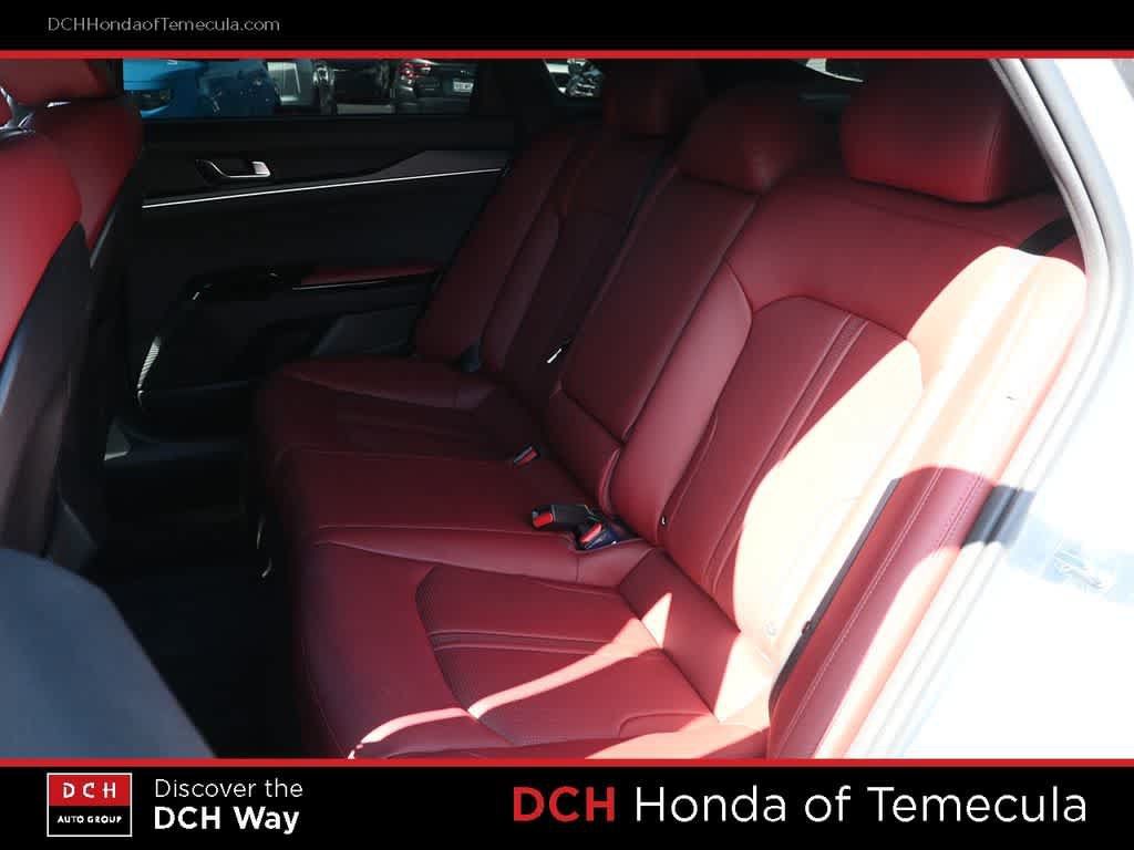 Used 2026 Kia K5 GT-Line w/ GT-Line Premium Package AWD/4WD image 19
