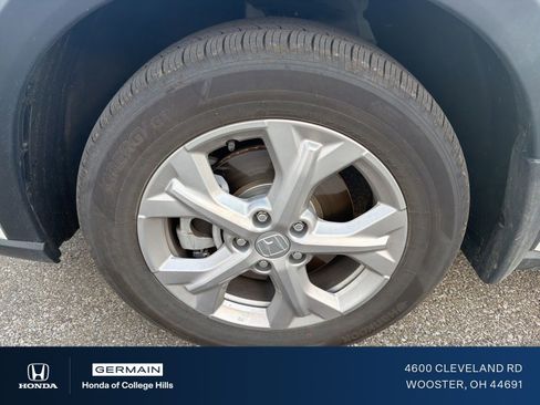 Used 2025 Honda HR-V LX image 11