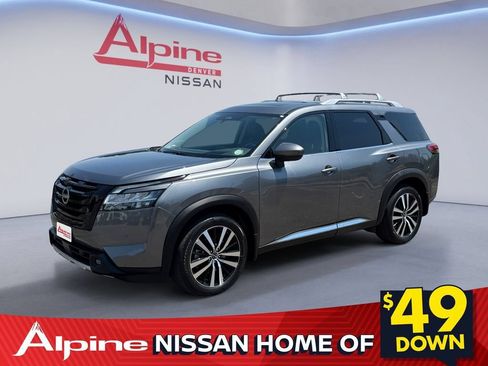 Used 2024 Nissan Pathfinder Platinum AWD/4WD image 1