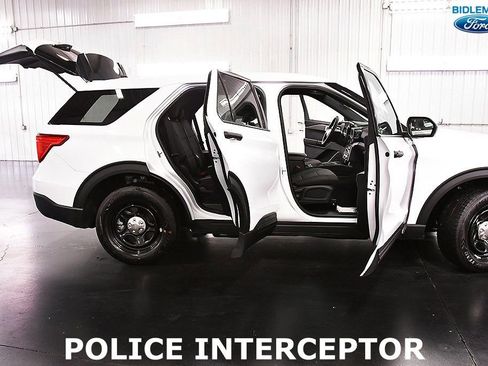 Used 2023 Ford Explorer 4WD Police Interceptor w/ Interior Upgrade Package image 27