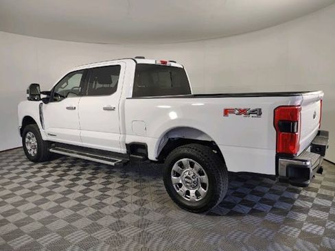 Used 2023 Ford F250 Lariat w/ Chrome Package AWD/4WD image 8