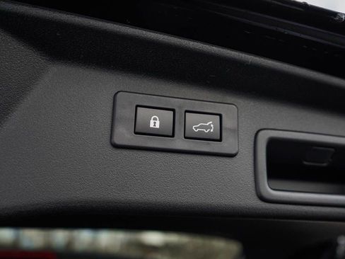 New 2026 Subaru Outback Limited XT image 9