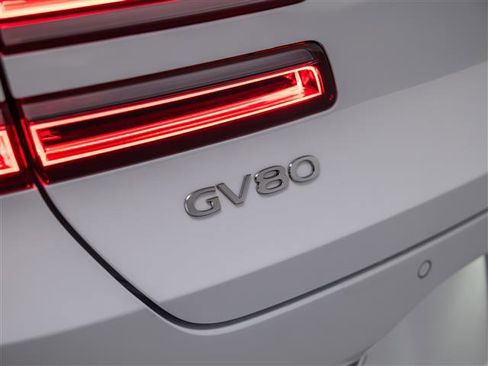 New 2026 Genesis GV80 2.5T Select image 13