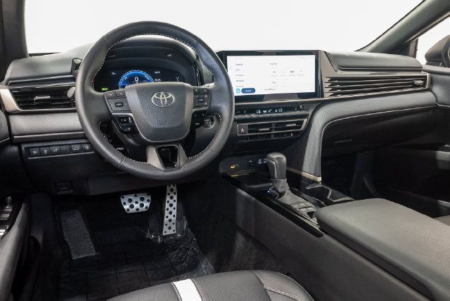 Used 2026 Toyota Camry SE w/ Multimedia Upgrade Package FWD image 6