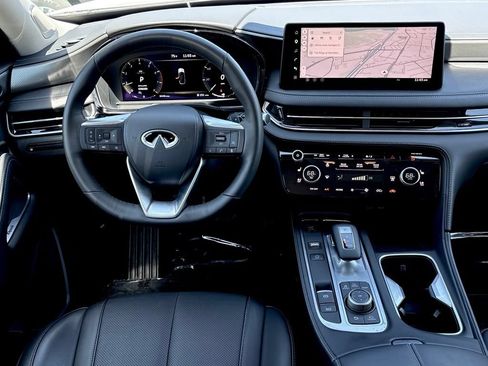 Certified 2026 INFINITI QX60 Luxe w/ Cargo Package FWD image 18