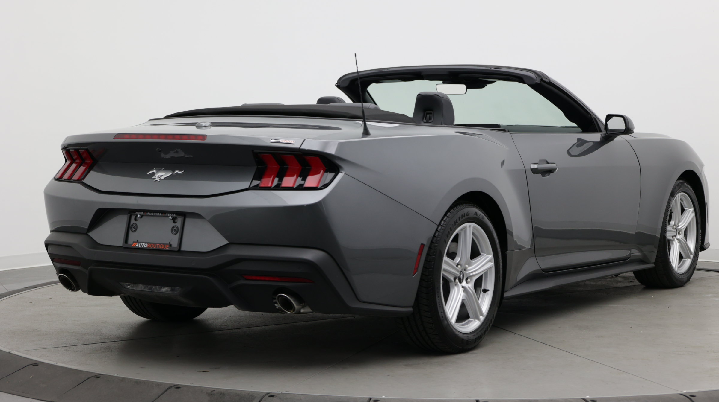 Used 2026 Ford Mustang Premium RWD image 7