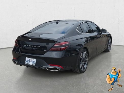 Used 2025 Genesis G70 3.3T Advanced w/ Sport Prestige Package image 5