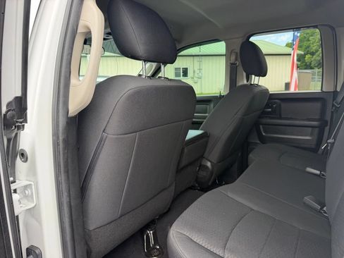 Used 2019 RAM 1500 Express w/ Express Value Package AWD/4WD image 20