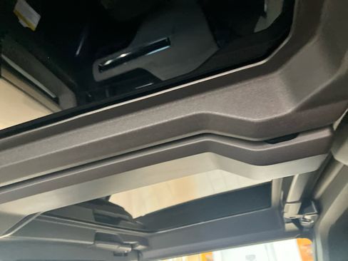 New 2026 GMC Hummer EV 4x4 Crew Cab image 15