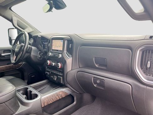 Used 2023 GMC Sierra 2500 Denali w/ Denali Ultimate Package AWD/4WD image 31