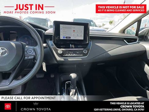 Used 2026 Toyota Corolla LE w/ Carpet Mat Package (TMS) FWD image 7