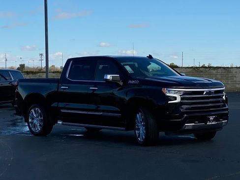 New 2026 Chevrolet Silverado 1500 High Country image 3