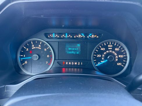 Used 2016 Ford F150 XLT RWD image 17