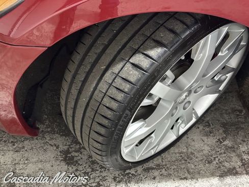 Used 2014 Maserati GranTurismo Sport image 29