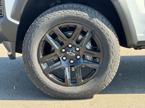 New 2025 Chevrolet Colorado Trail Boss AWD/4WD image 30