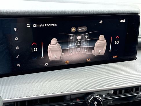 Used 2025 Nissan Murano SV image 24