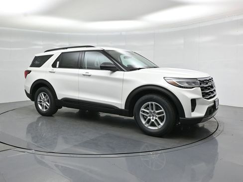 New 2026 Ford Explorer Active AWD/4WD image 23