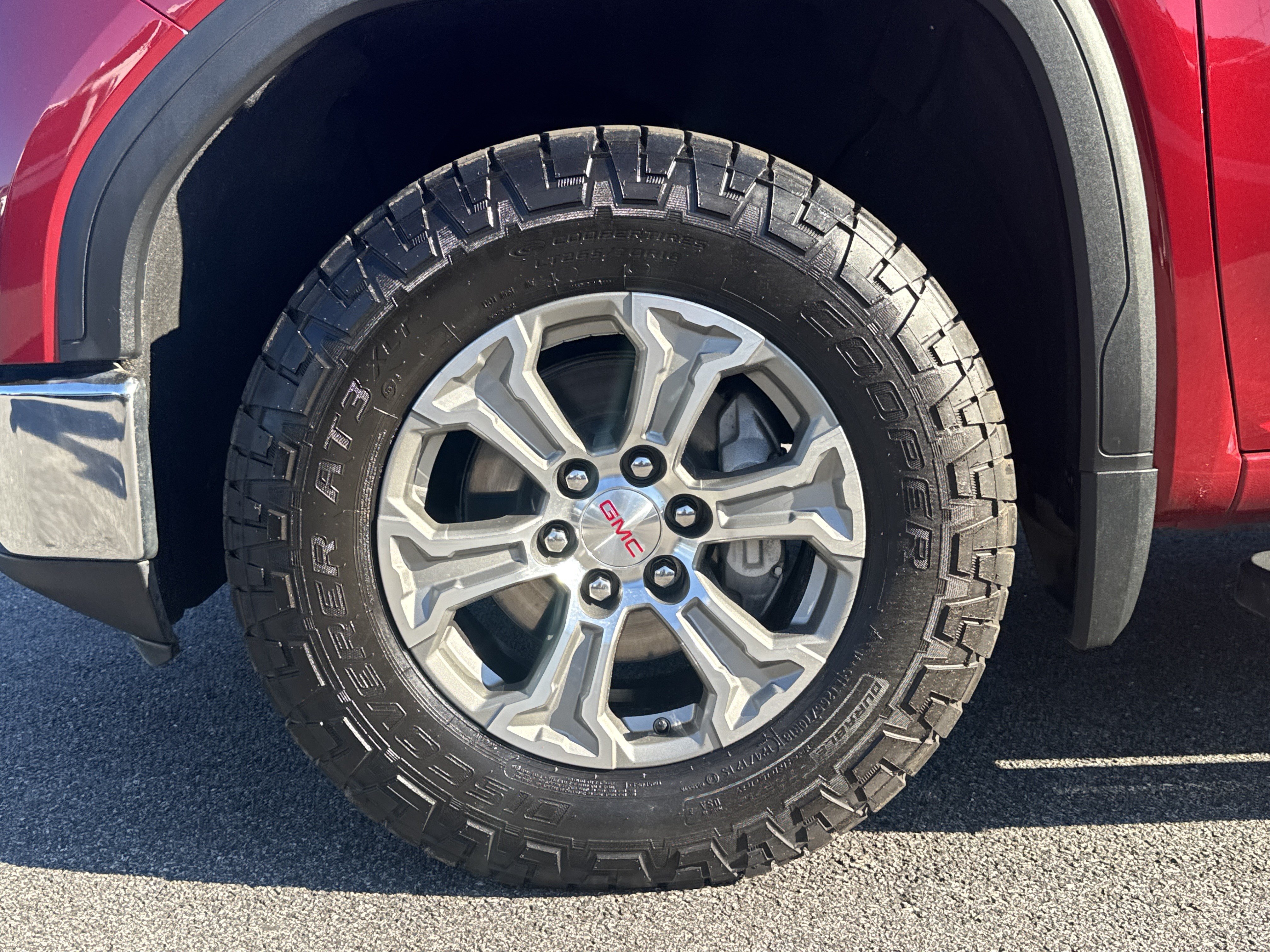 Certified 2020 GMC Sierra 1500 SLE w/ SLE Value Package RWD image 12