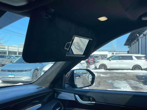 Used 2022 Hyundai Palisade Calligraphy image 33