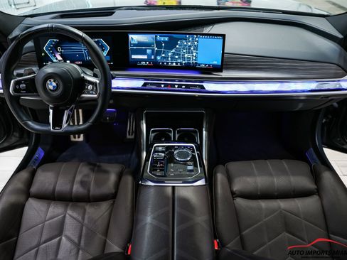 Used 2023 BMW 760i xDrive w/ Executive Package AWD/4WD image 73