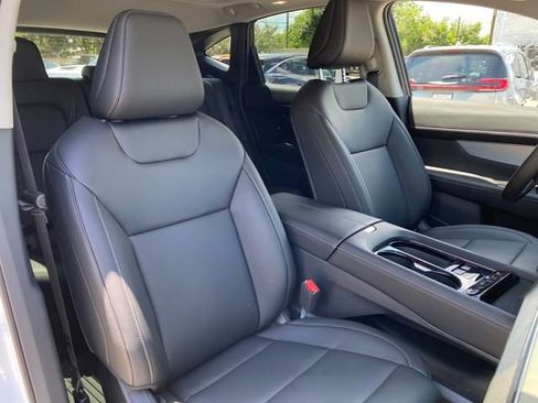 New 2025 Nissan Murano SL image 9