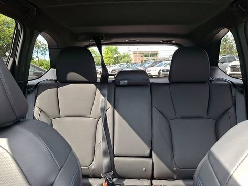 Used 2025 Subaru Forester Limited AWD/4WD image 41