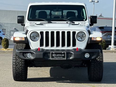 Used 2023 Jeep Gladiator Rubicon w/ Cold Weather Group image 10