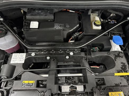 Used 2023 Volkswagen ID.4 Pro image 34