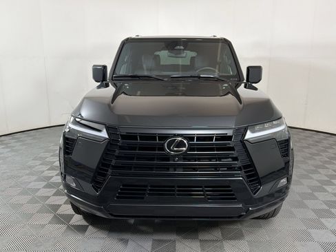 Used 2025 Lexus GX 550 w/ Accessory Package (2T) AWD/4WD image 7
