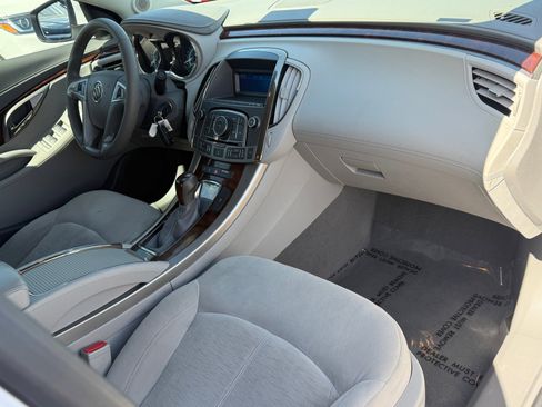 Used 2010 Buick LaCrosse CX FWD image 26