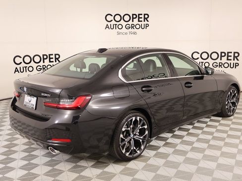 Used 2025 BMW 330i Sedan RWD image 22