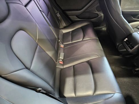 Used 2023 Tesla Model 3 Standard Range RWD image 9