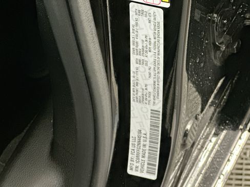 Used 2022 RAM 1500 Big Horn AWD/4WD image 12